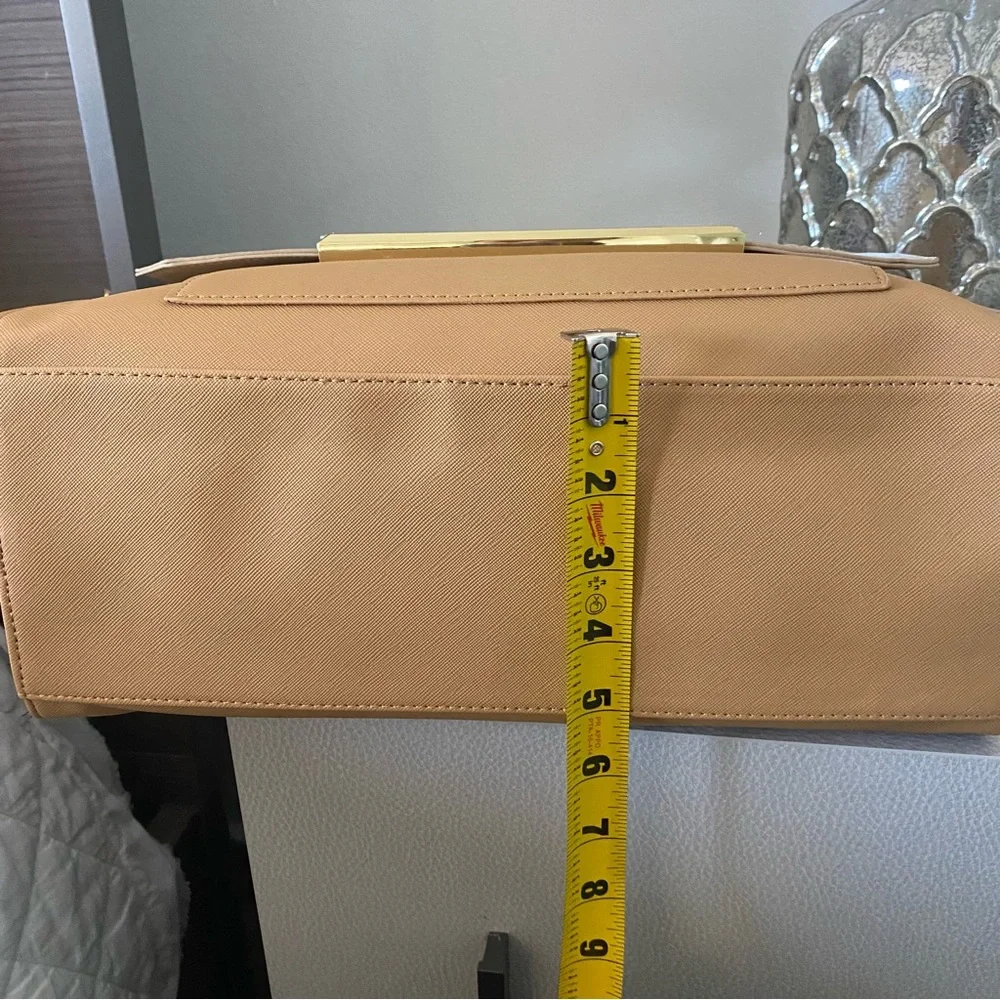 Steve Madden Two-Tone Tan & Beige Top-Handle Bag